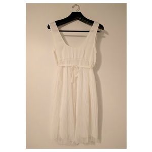 Vera Wang Vintage-Style Ivory Dress – Size M